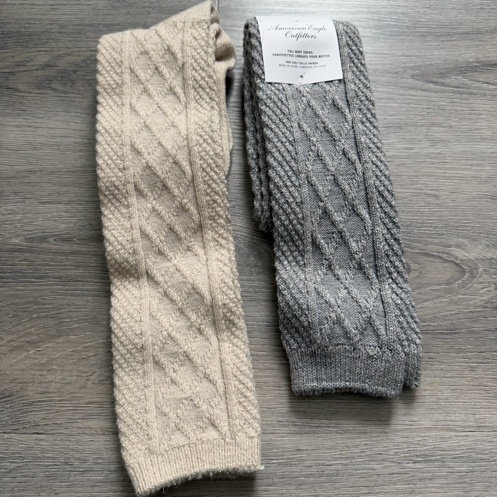 American Eagle Outfitters Cream & Gray Knit Boot Socks